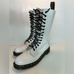Dr Martens 1914 14 Eyelet White Leather Combat Boots Unisex Women’s 9 Men’s 8